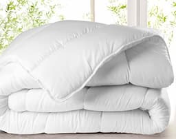 Douce Nuit Couette blanche 450 g/m² fabrication française 2 places 220 x 240